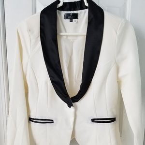 Women's Blazer